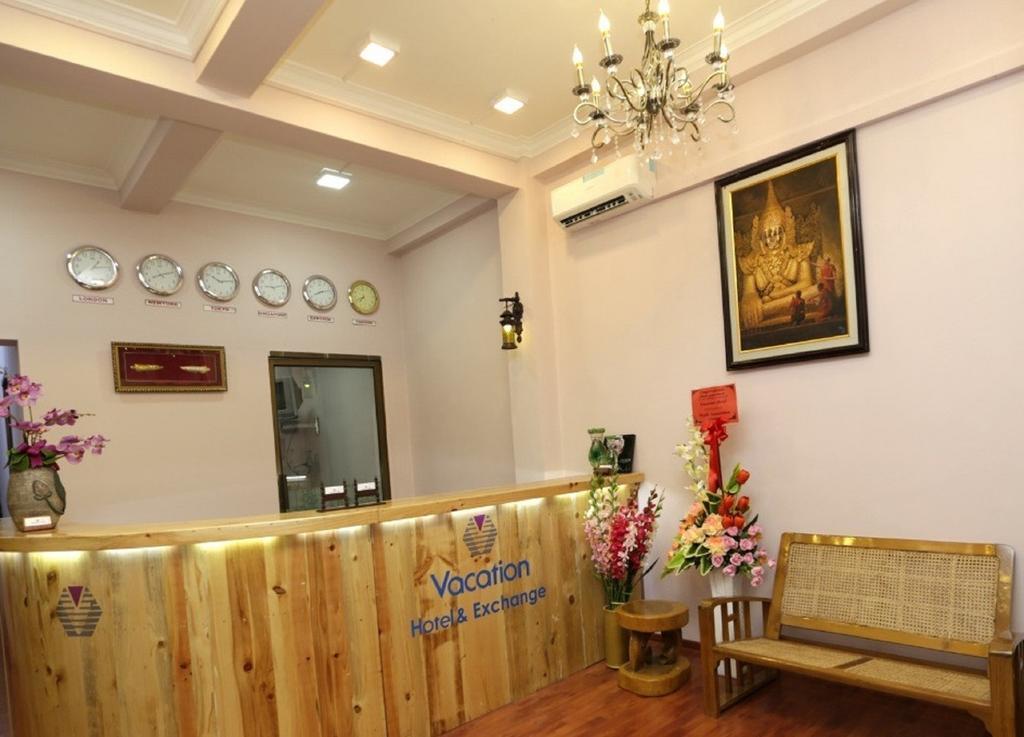 Vacation Hotel Rangoon Buitenkant foto