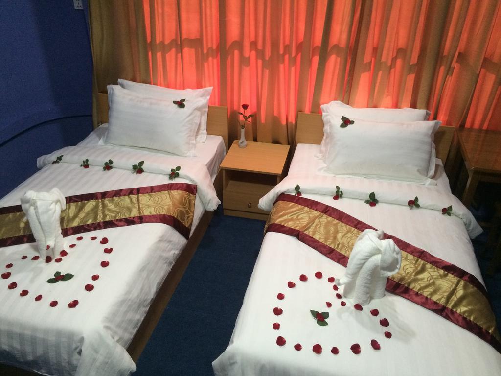 Vacation Hotel Rangoon Buitenkant foto